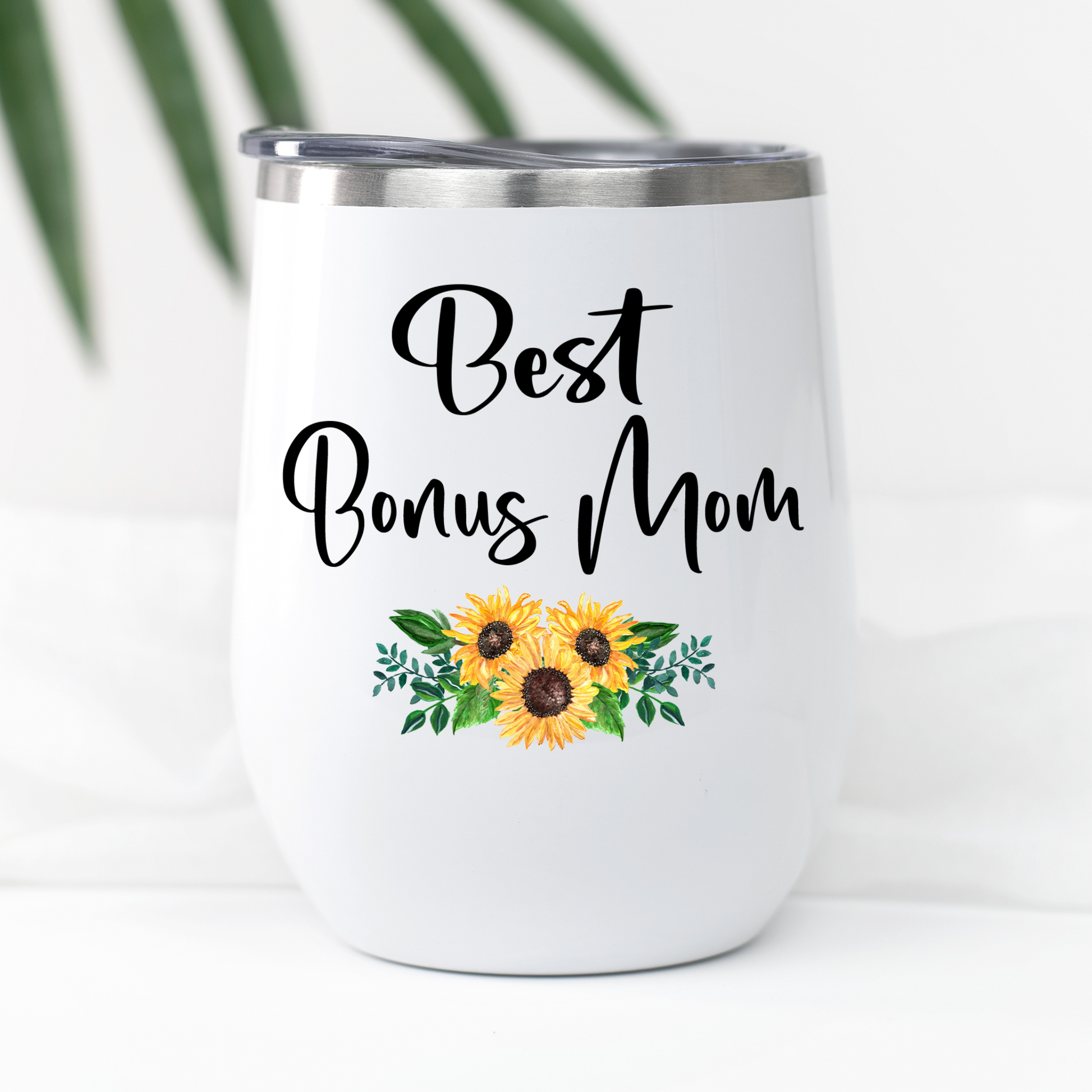 Best Bonus Mom Wine Cup, Personalized Stepmom Gift for Wedding, Birthday, Christmas or Mother's Day, Bonus Mom Tumbler, Stepmother Gift