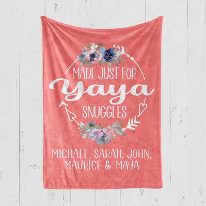 Yaya Snuggles Blanket